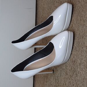 OnlyMaker White High Heel Pumps Size 8